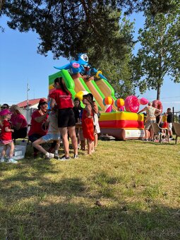 Skakaci hrad nafukovaci hrad - 2