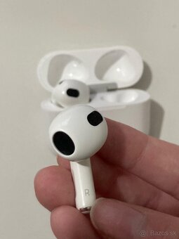 AirPods (3 generácia) - 2