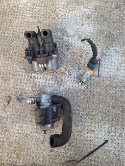 Mercedes w124 diely - 2