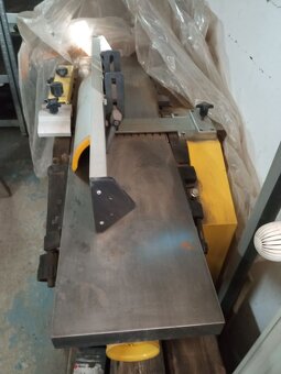 Predám hobľovačku s preťahom. - 2