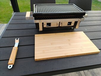 Stolný gril hibachi - 2