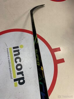 HRAJ AKO Connor McDavid NOVA PROFI HOKEJKA CCM AS4 PRO - 2