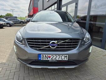 Volvo XC60 D4 2.4L Drive-E Momentum Geartronic AWD - 2