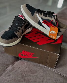 Nike Air Jordan Trevis Scott - 2