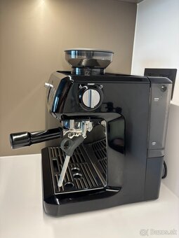 Predám kvalitný pákový kávovar SAGE BES875BKS Barista Expres - 2