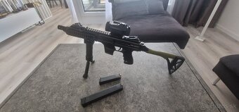 CSV-9 M4 Samonabíjacia pištoľ - 2
