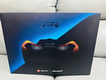 LEGO Technic - 42172 McLaren P1 - 2