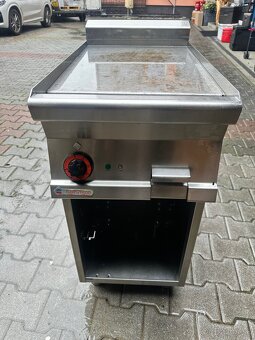 Elektricka grilovacia platňa - 2