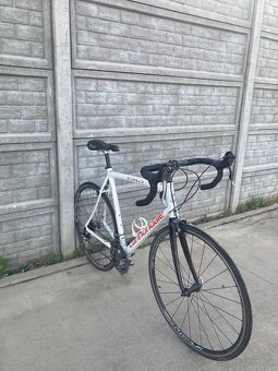 Cestný bicykel - 2
