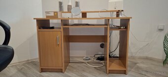 Komoda, nočný stolík, písací stolík, postel - 2