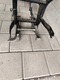 Nahradne diely jawa 638 - 2