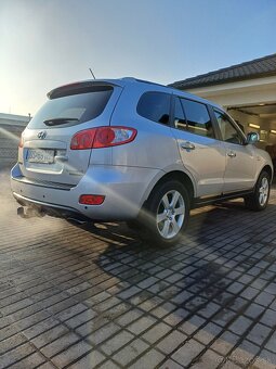 Predám Hyundai Santa Fe 4×4 AT/5 - 2