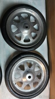 Starožitné kolečká - 2