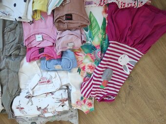 Balik oblecenia pre dievca velkost 110 - 2