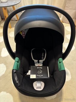 Autosedačka Cybex Aton B2 i-Size + Base One v záruke - 2