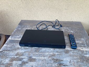 Blu-ray přehrávač Samsung BD-E5500 - 2
