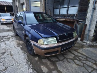 Škoda Octavia - 2