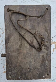 Starožitný telefón - 2