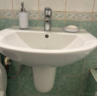 Umývadlo s batériou - 2