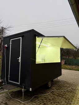 Predám čisto nový gastro príves - 2