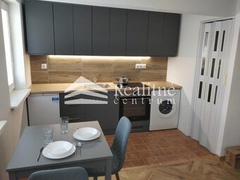 Predám 1 + KK s balkónom - 2