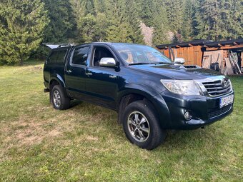Toyota Hilux 2,5 - 2
