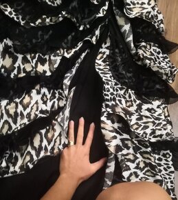 Extravagantné dlhé maxi leopard tigrované šaty rozparok - 2