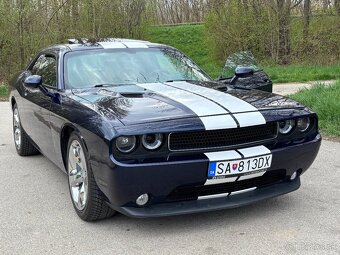 Dodge Challenger 2012 RT PLUS výbava 5.7 HEMI V8 - 2