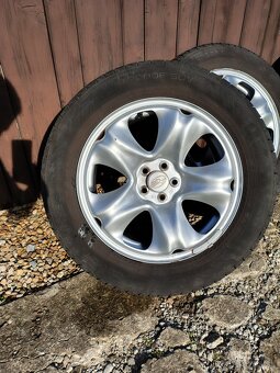 Subaru disky + Nokian Tyres Wetproof SUV 225/60 R17 - 2