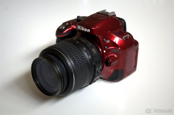 Nikon D5200 + Nikon DX VR 18-55 mm - 2