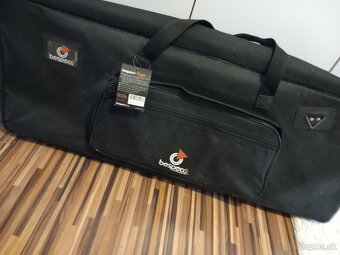 Korg pa 700 nove - 2