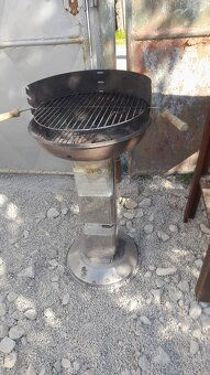 Gril 30eur/kus, stredný gril /Ikea gril/40eur - 2