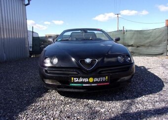 Alfa Romeo Spider 2.0 T.S. 114kW 213 000KM NOVÝ benzín - 2