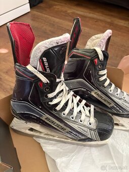 Na predaj: Hokejové korčule Bauer Vapor X900 – veľkosť 42 - 2