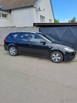 Predám Kia Ceed SW 1,4 77kw - 2