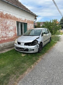 Nissan Tiida 1.6 LPG - 2