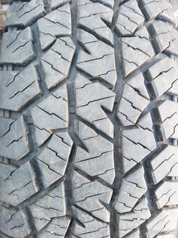 225/75 R16 108 T Kia Sorento AT 2 - 2