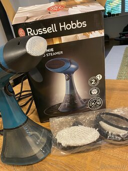 Predám naparovaciu žehličku - 2