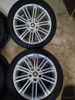 Letne pneumatiky 225/40 R17 na Original SEAT diskoch - 2