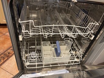 Vstavana umyvacka riadu - 2