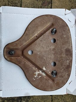 plech sedadla jawa perak cz - 2