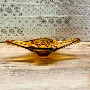 Netradicna misa hutne sklo Beranek - 2