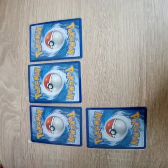 Pokemon karty - 2