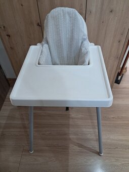 Detska jedalenska stolicka - 2