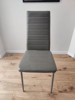 Jedálenské stoličky - 2