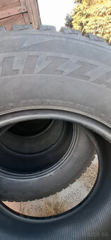 265/65R17 - 2