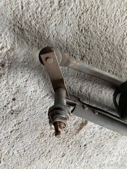 Bmw e30 mechanizmus stieračov - 2