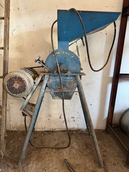 predam šrotovnik - 2