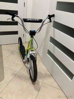 Kolobežka Arcore SHORTY - 2