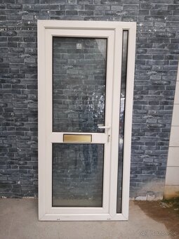 Plastové dvere Č. 243. P - 2